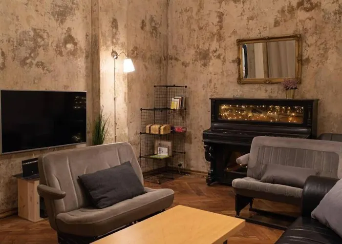 Horse House Apartment